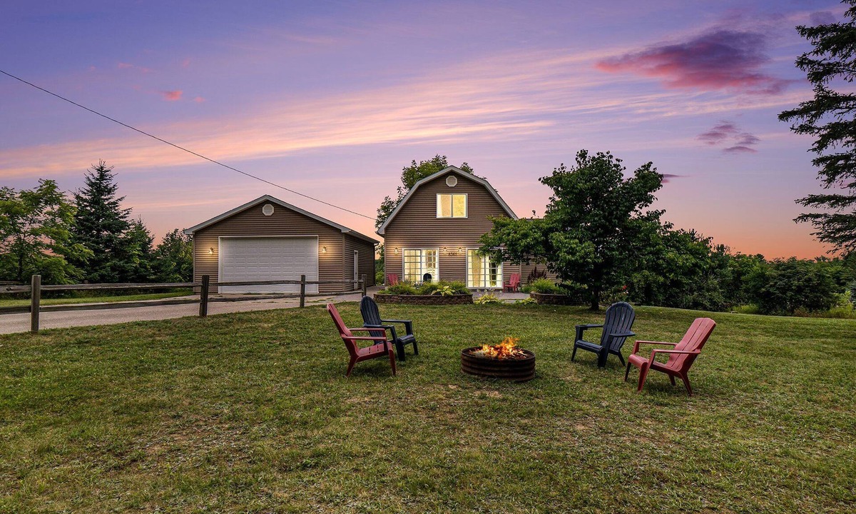 Williamsburg House | 🐎 Panoramic Meadow View 3BDR Cottage close to Horse Shows - 8365!