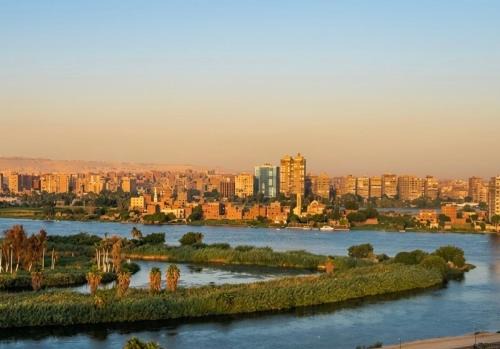 Giza Apartment | Panoramic Nile View, 1st Line, Centric Location