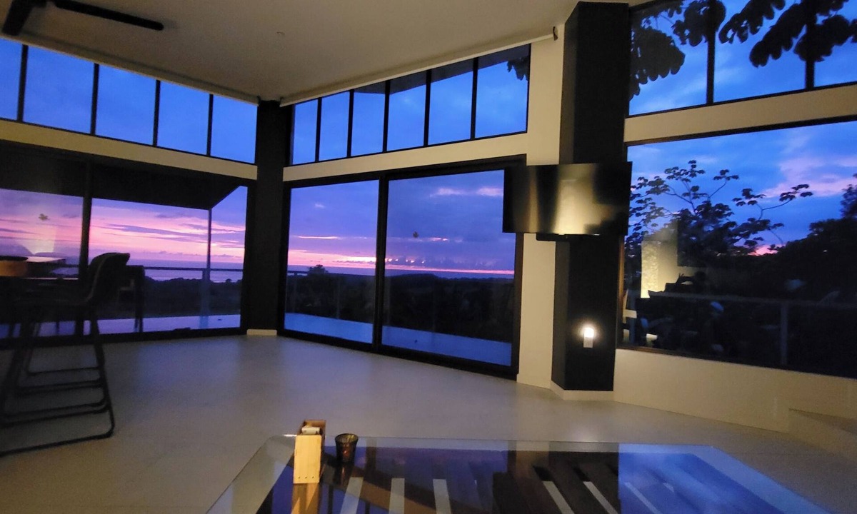 Hatillo Villa | Panoramic Ocean Views! 5 Minutes to Dominical. Private Pool with Huge Sun Deck.