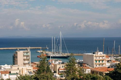 Chios Town Apartment | Panoramic Penthouse