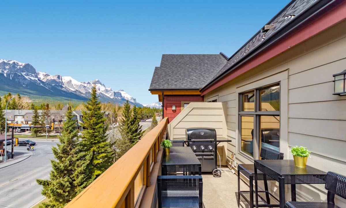 Canmore Condo | Panoramic Rockies. The Best of Canmore at Your Doorstep. Make Your Grand Escape.
