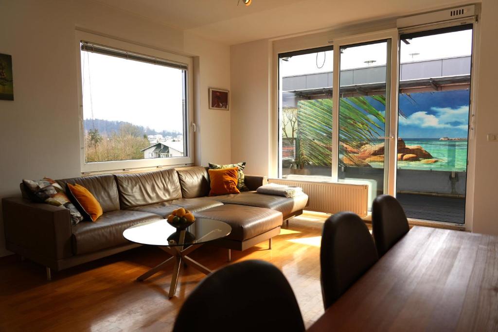 Ljubljana Apartment | Panoramic Rooftop Suite with Terrace and Parking