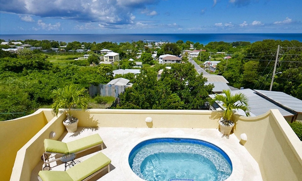 Lower Carlton Villa | Panoramic sea views, Modern home, private pool and 10 minute walk to the beach.