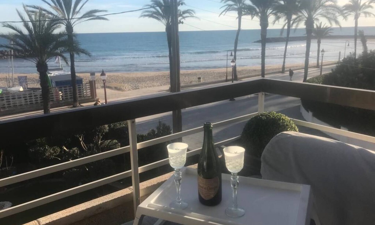 Cubelles Apartment | Panoramic Seafront Apartment: Direct Ocean Views