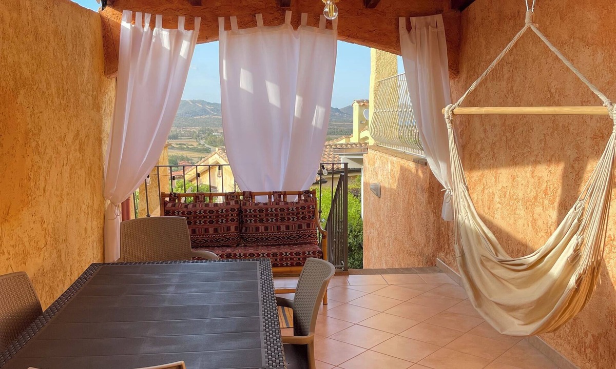 Costa Rei House | Panoramic, spacious with terrace and garden, close to the beach