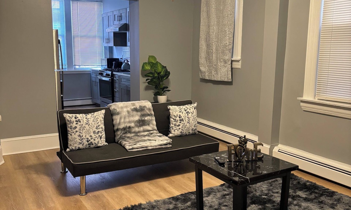 Weehawken Apartment | Panoramic Views of NYC 15 mins to NYC