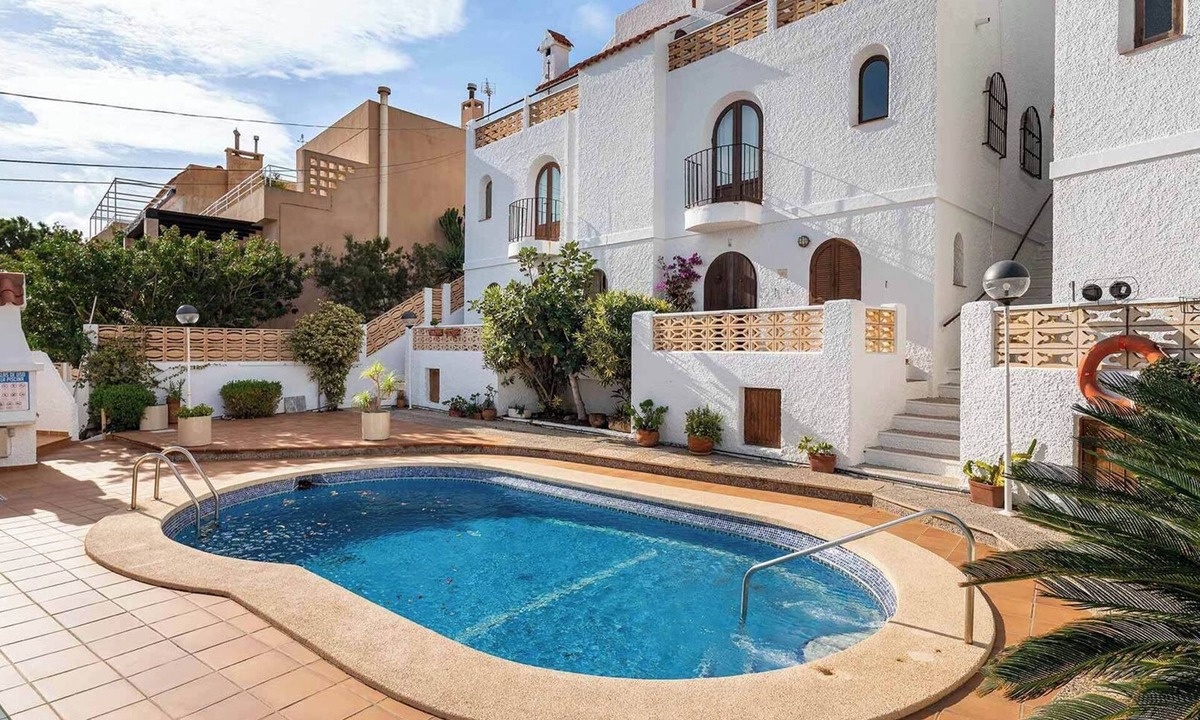 San Jose Villa | Panoramic views from stylish air-conditioned home in the heart of San José