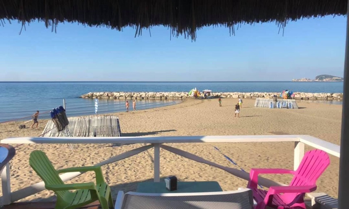 Gianola Apartment | 💗 PANORAMIC WALK BEACH 2 BEDROOMS 2 BATHROOMS ❄️ AREA COND TERRACE Wi-FI