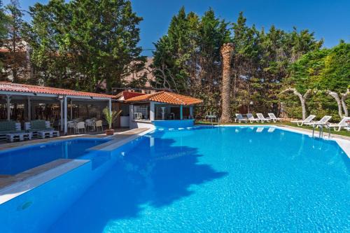 Violi Charaki Hotel | Pantheon Hotel