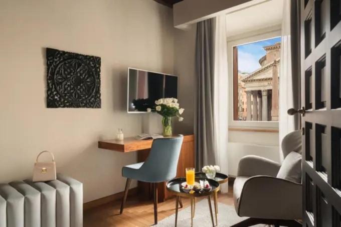 Rione VIII Sant'Eustachio Apartment | pantheon suite 11