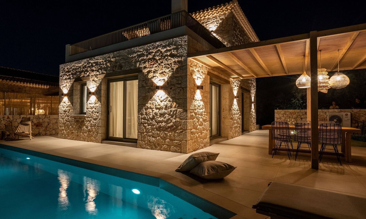 Tsoukaladhes Villa | PAPADRIA VILLAS as featured in THE TIMES - Modern Luxury Getaway nr Kathisma