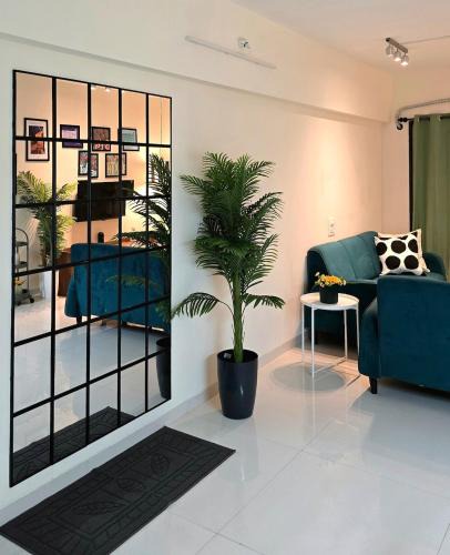 Thane West Apartment | Paradise 144 - Just Different near Hiranandani