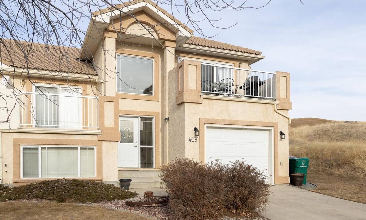 Lethbridge Condo | Paradise Canyon Golf Resort - Luxury Condo M409