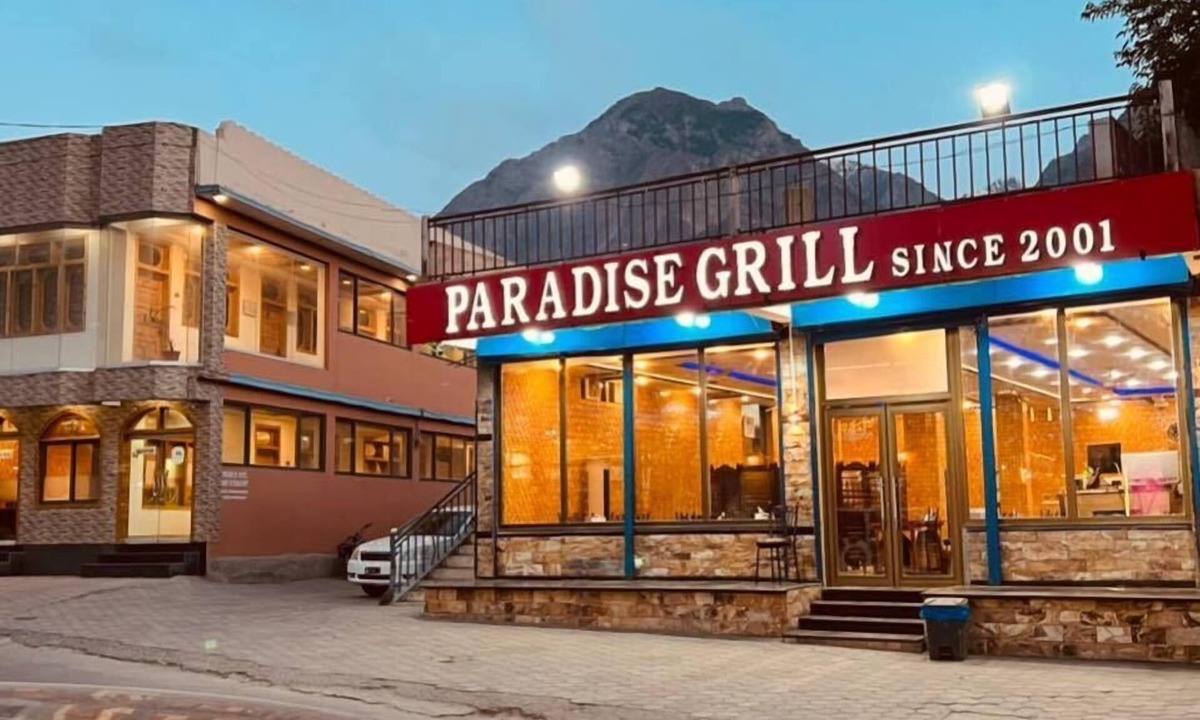 Gilgit Hotel | Paradise Hotel And Restaurant