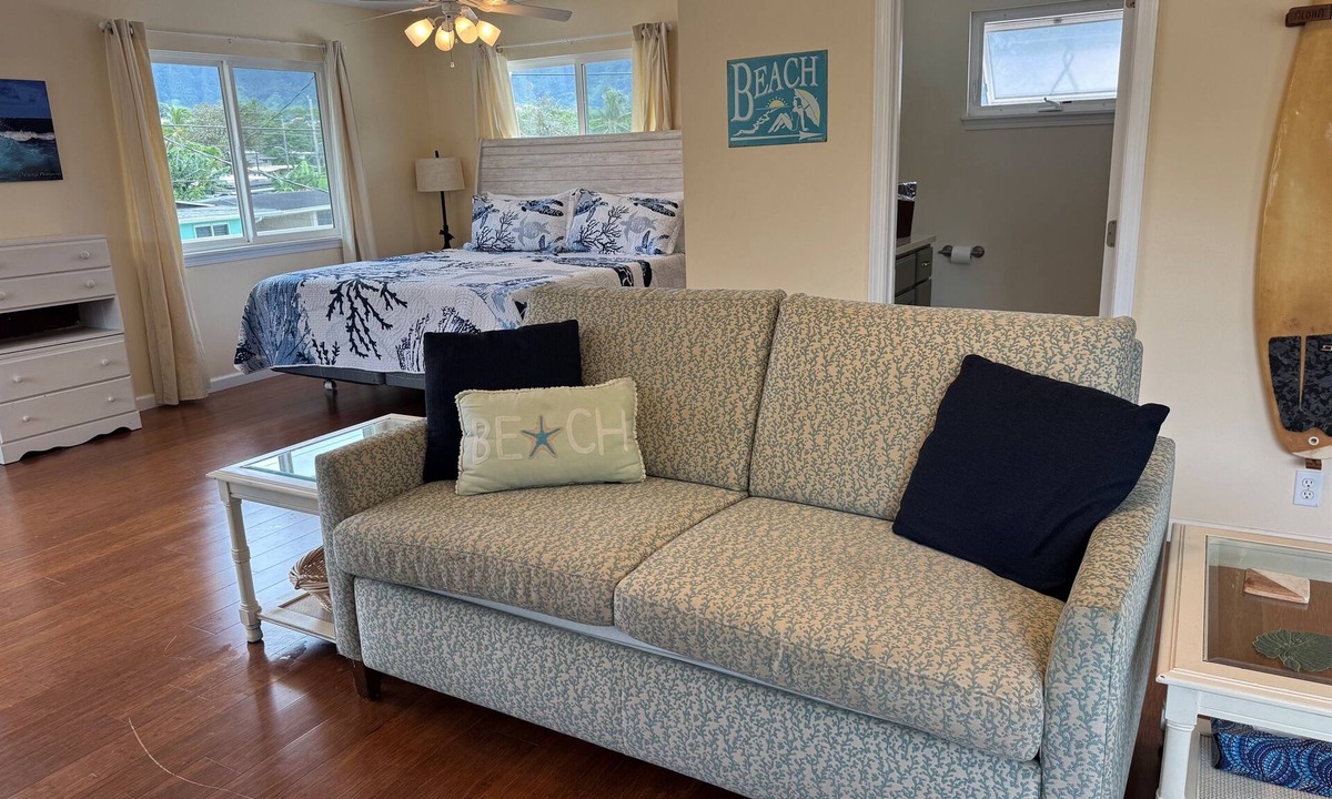 Kaneohe House | Paradise in Kaneohe: stocked studio near grocery