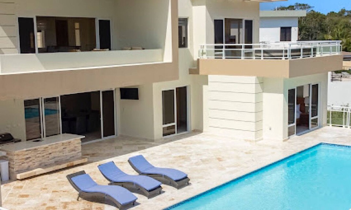 La Mulata Villa | Paradise Island