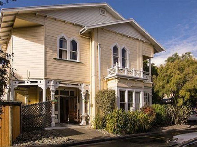 Nelson Hotel | Paradiso Backpackers