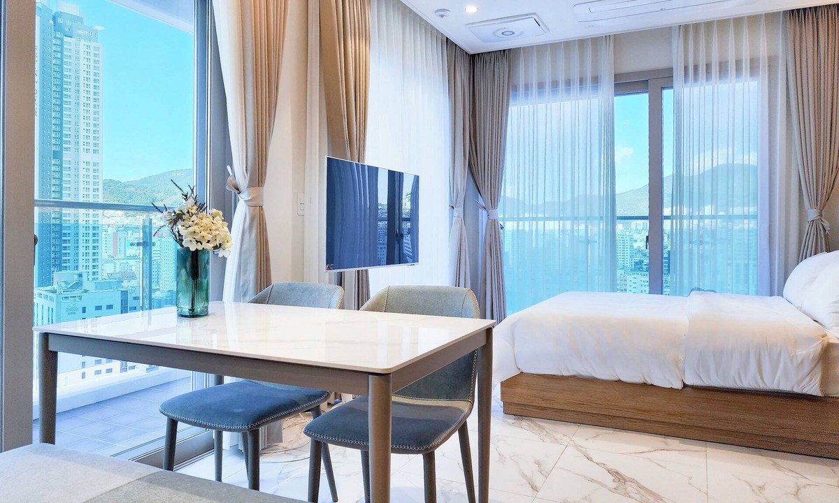 Nampo-dong Hotel | Parami On