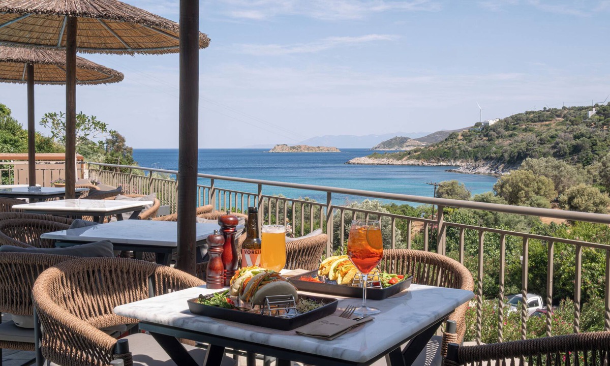 Agii Apostoli Hotel | Paramithenio Village Beach Resort & Spa