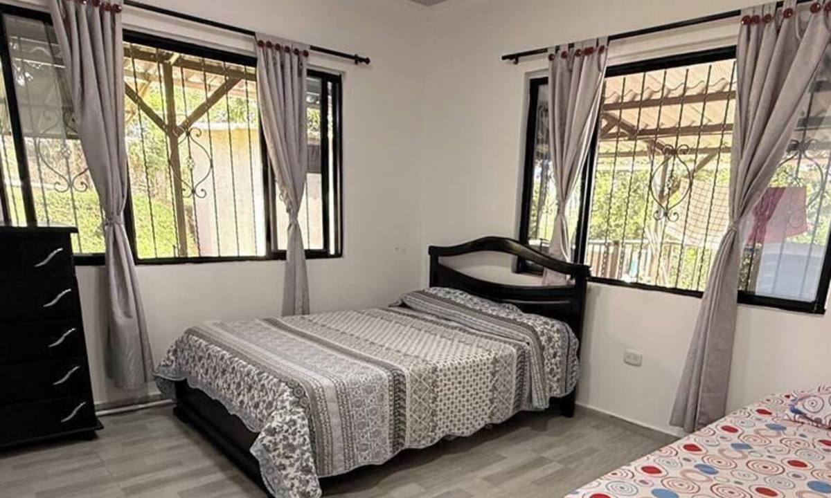 Alegrias House | PARCEROS GROUP - 4-BEDROOM VACATION FARM, MORELIA, PEREIRA, COLOMBIA