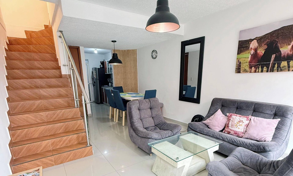 Pereira House | Parceros Group/House On South Avenue/4 Bedrooms