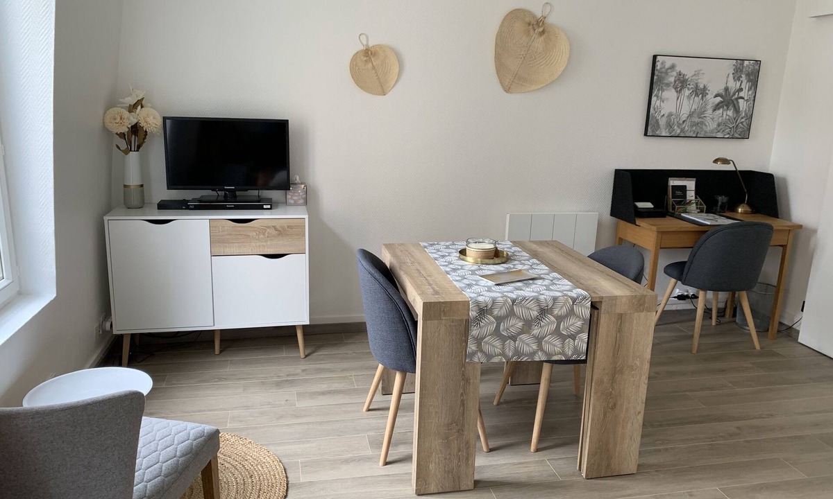 Charenton-le-Pont Apartment | Paris Charenton Warm and functional accommodation