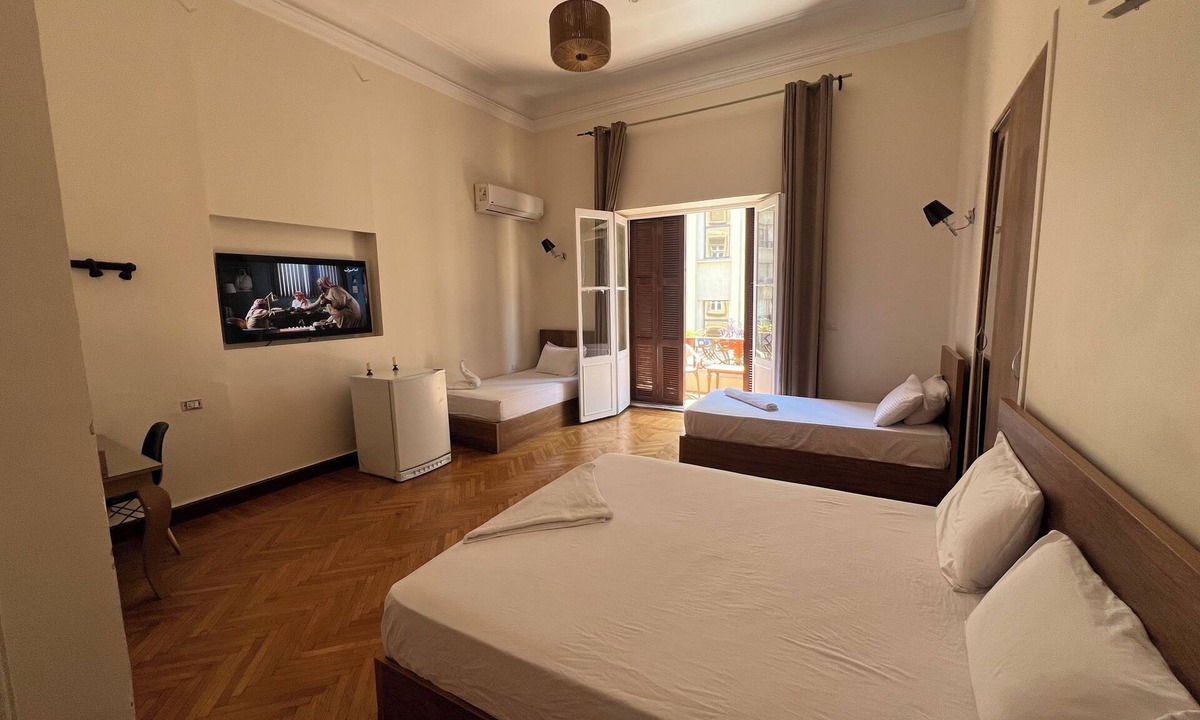 Abdin Hostel | paris east hostel