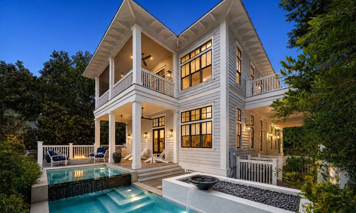 Cottage District House | Park District Elegance: WaterColor Home, Beach Club Passes, Private Pool, Bikes, Outdoor Oasis!