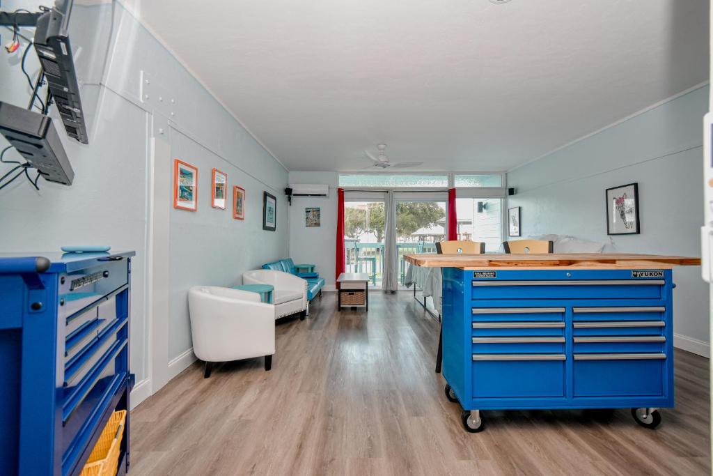 Cedar Key Apartment | Park Place Unit 129