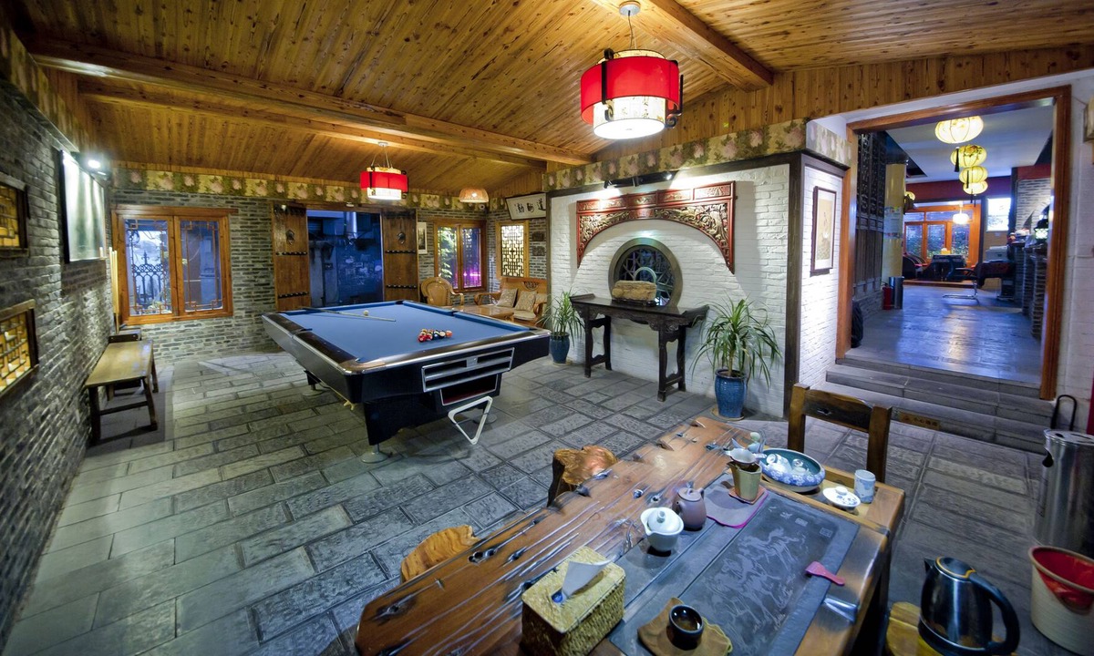 Xiufeng Hostel | Parkside Hostel