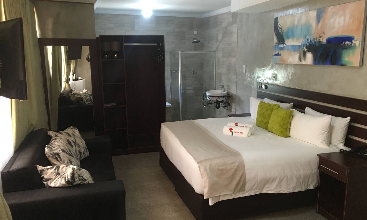 Maun Hotel | Parkview Hotel