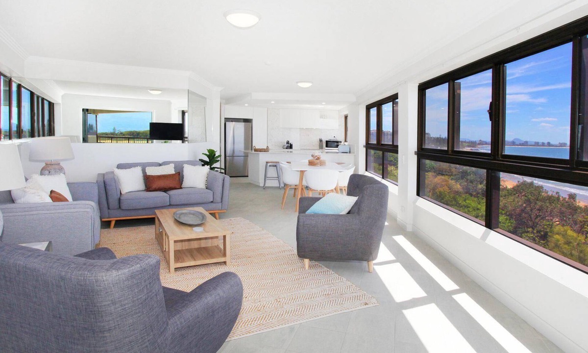 Mooloolaba Apartment | Parkyn Place 7 - Newly Refurbished 3 Bedroom Oceanfront Apartment w/FREE WIFI!