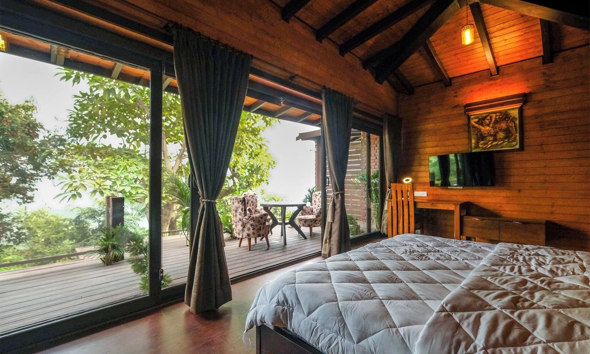 Dehradun Hotel | Parvat Homes Resort