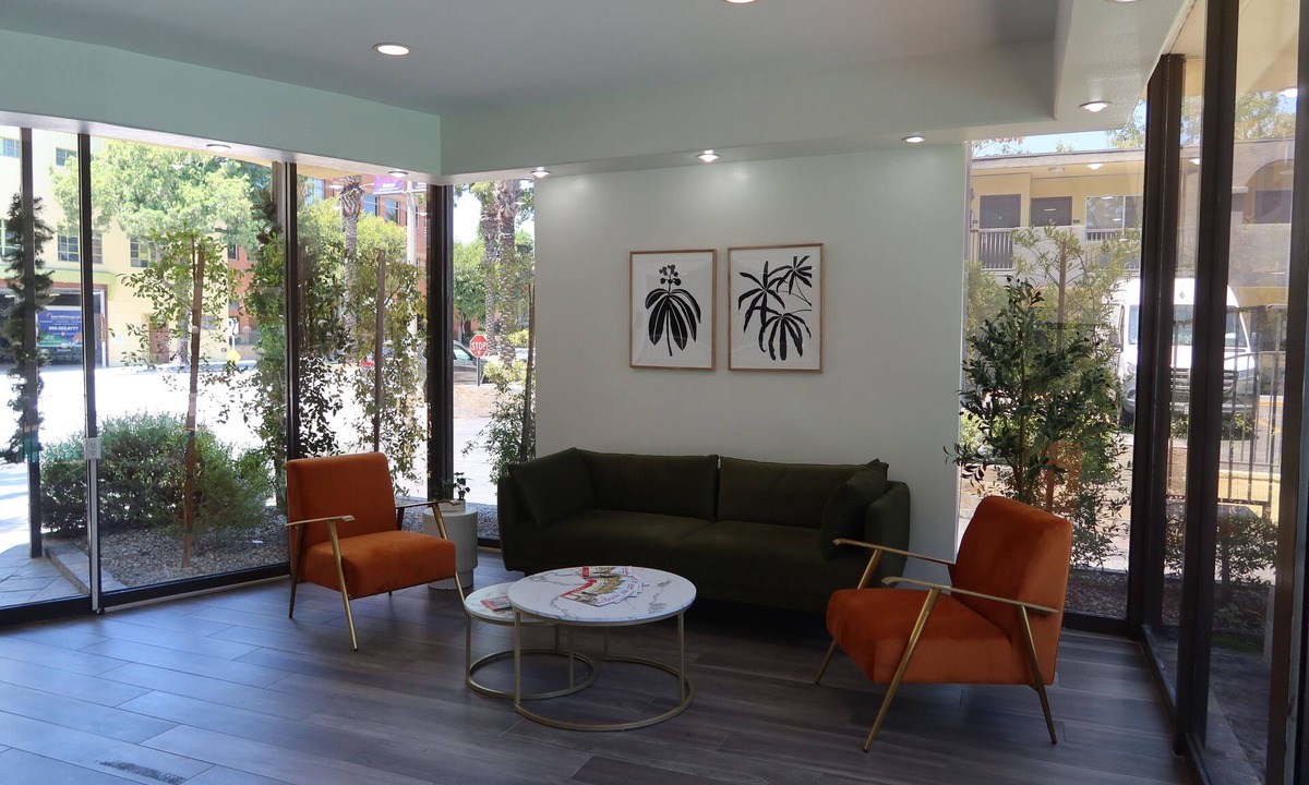Pasadena Hotel | Pasadena Inn at Old Town
