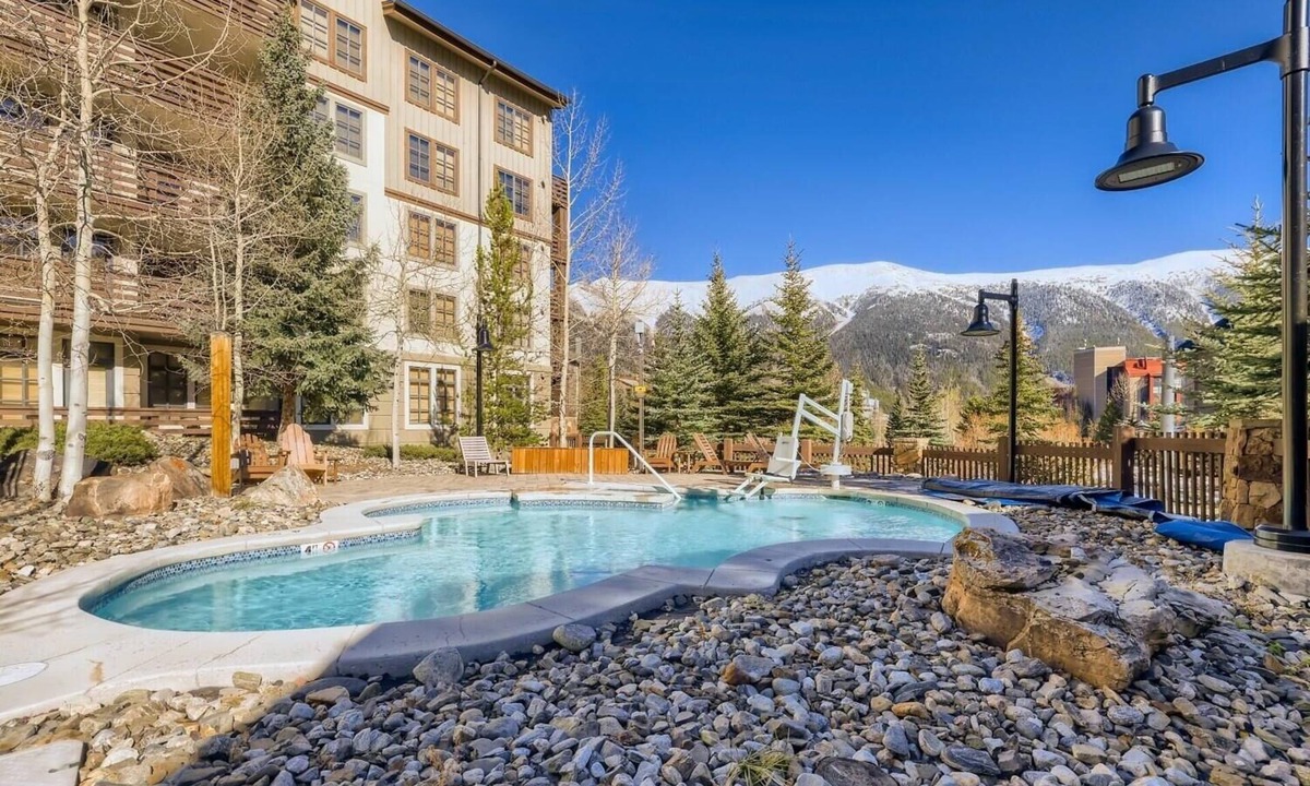 Copper Mountain Village Condo | Passage Point 326 1 Bedroom Condo by RedAwning
