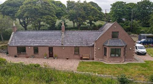 Montrose House | Pathhead Cottage