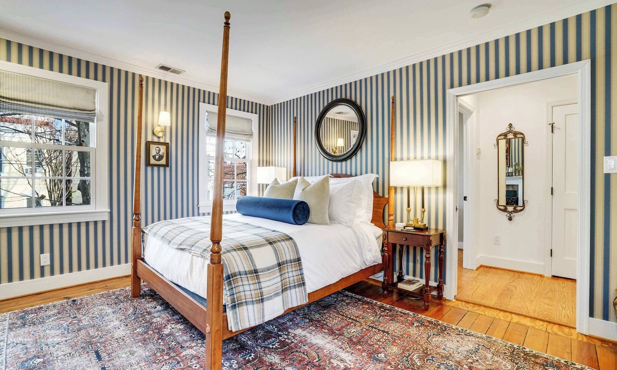 Old Town Alexandria House | Patrick Manor - Best Location in Old Town!