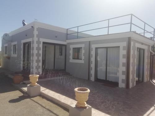 Sutherland Apartment | PauMar Guesthouse