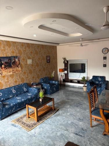 Hatigaon Apartment | Pause 1