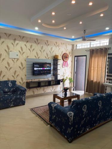 Hatigaon Apartment | Pause 2