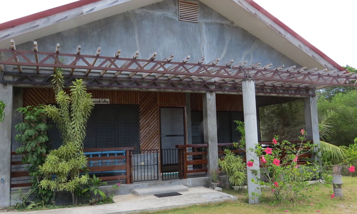 Santander House | Peaceful 2BR Seaside Retreat in Santander, Cebu