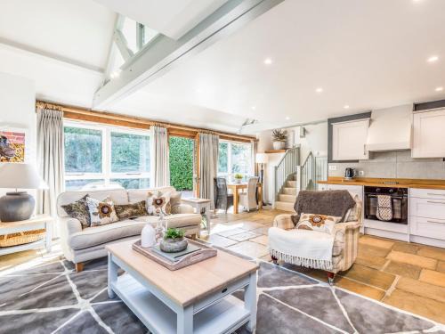 Funtington House | Peaceful and beautiful 1 bedroom barn conversion - Pass the Keys