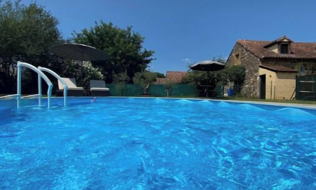 Montclera Cottage | Peaceful, comfortable retreat with pool
