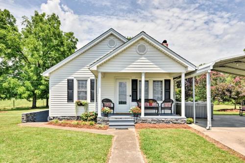 Elkin House | Peaceful Elkin Vacation Rental ~ 17 Mi to Mt Airy!