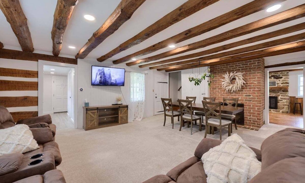 Millers House | Peaceful Hollow - Peaceful Hollow