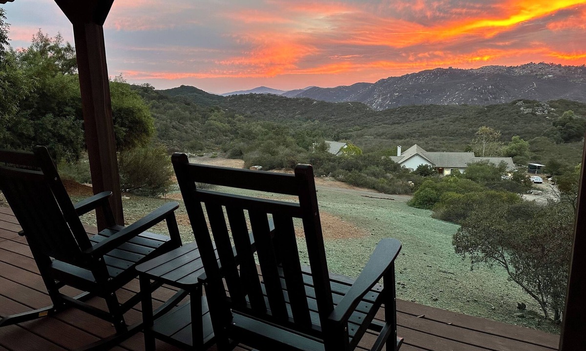 North Ridge House | Peaceful mountain retreat! Amazing sunsets + nearby trails