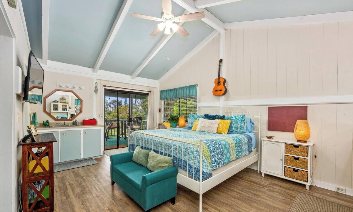 Holualoa Cottage | Peaceful Mountain Retreat- Jungle Mountain Vibes