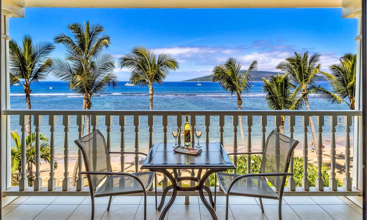 Historic Lahaina Front Street Condo | Peaceful Oceanfront Studio 423 LS