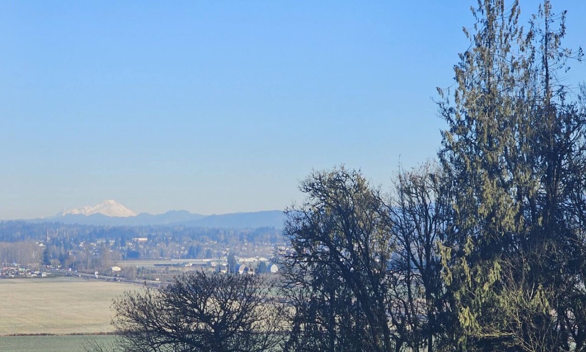 Snohomish House | Peaceful place with 360 views of the town