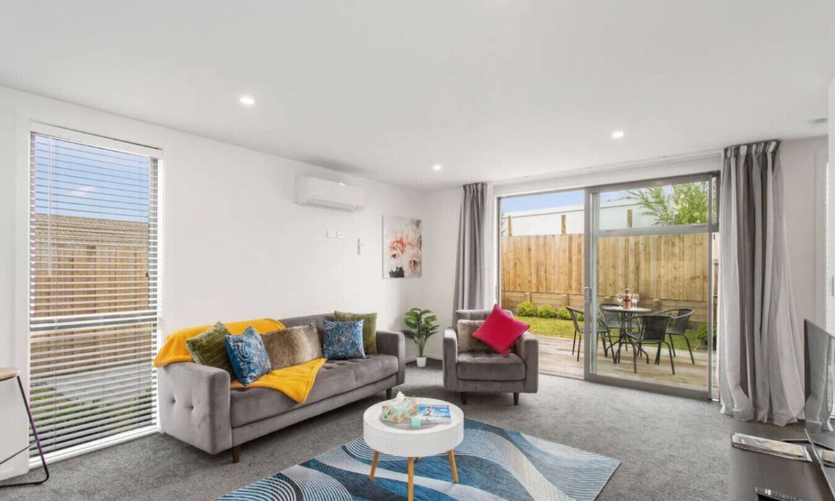 Linwood Apartment | Peaceful Private Oasis 2bdrm 2bthrm Free Parking